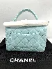 sac à bandoulière chanel trendy cc top handle petit modèle en cuir bleu clair
