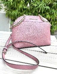 sac bandoulière michael kors cindy en cuir saffiano rose