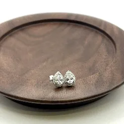 13046610 boucles d'oreilles motif pierre coupe poire et entourée d'oxydes argent 925 millième (22 ct) 1,6g argent 925 millième (22