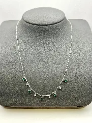 87374645 collier orné d'oxydes blancs et verts l18 cm argent 925 millième (22 ct) 3,1g argent 925 millième (22 ct) 3,1g