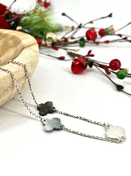 collier argent maille forçat orné de fleurs en nacre  argent 925 millième (22 ct) 9,43 g