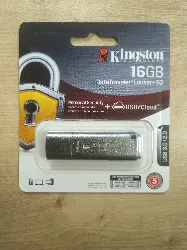 kingston datatraveler locker