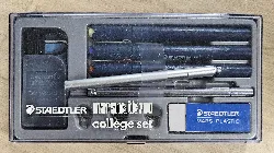 pack de stylo à dessin technique staedtler marsmatic 700