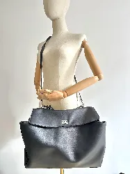 sac balenciaga rodéo grand modèle en cuir noir