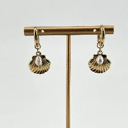 3605409 boucles d'oreilles creoles avec pendentifs coquille et perle