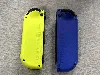 paire de manette joy con bleu/jaune