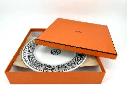 assiettes à dessert hermès h déco n°1 diamètre 22,5 cm