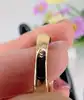 bague bombée ornée d'un quartz bleu or 750 millième (18 ct) 3,87g
