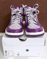 baskets air jordan 1 mid améthyste cendré et rouge prune