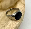 bgac bague chevalière avec onyx rond en acier