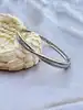 bracelet jonc ouvrant swarovski orné de strass