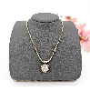 collier orné d'un pendentif coeur en 2 ors pavé de petits diamants d'environ 0,69ct au total or 750 millième (18 ct) 10,85g