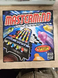 jeu de société mastermind, jeu de societe, jeu de plateau de type strategie, version francaise