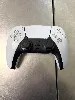 manette ps5 dualsense blanche et noire