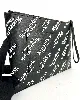 pochette kenzo en cuir noir kenzogram