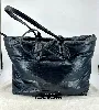 sac cabas karl lagerfeld multi pins en cuir noir et textile matelassé