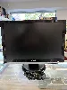 samsung syncmaster 931bw - écran lcd - 19" - 1440 x 900 - tn - 300 cd/m² - 700:1 - 2 ms - dvi - d, vga - noir
