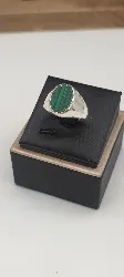 111479 bague chevalière lisse ornée d'une malachite ovale t64 argent 925 millième (22 ct) 6,28g