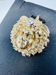 broche pendentif méduse or ornée d'un diamant taille ancienne d'environ 0,10ct or 585 millième (14 ct) 11,53g