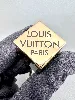 chouchou louis vuitton avec détails dorés avec le nom de marque