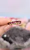 bague demie alliance sertie des rubis or 750 millième (18 ct) 3,11g
