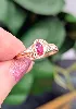 bague 2 ors centrée d'un rubis épaulée de 4 petits diamants or 750 millième (18 ct) 2,29g