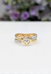 bague en 2 ors sertie de petits diamants or 750 millième (18 ct) 2,47g