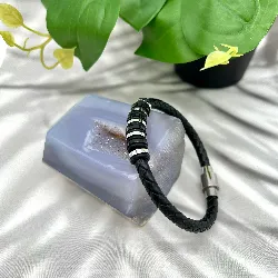 brac bracelet en cuir noir tressé avec onyx plat d10mm et acier argenté 8mm l21cm