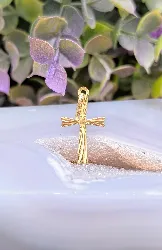 pendentif croix motif limé or 750 millième (18 ct) 0,87g