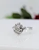 bague solitaire centrée d'un diamant d'environ 0,45cts entouré de 20 petits diamants or 750 millième (18 ct) 3,65g