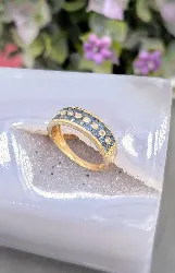 bague bandeau sertie de 2 rangs de saphirs centrés de 8 petits diamants or 750 millième (18 ct) 3,61g