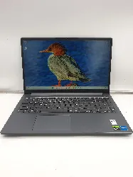 ordinateur portbale lenovo 83lk