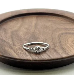 1972410 bague ornée de 5 oxydes t60 argent 925 millième (22 ct) 1,8g argent 925 millième (22 ct) 1,8g