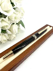 stylo bille montblanc meisterstuck noir et doré