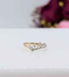 bague fine ornée des oxydes navettes et brillantés or 375 millième (9 ct) 0,95g