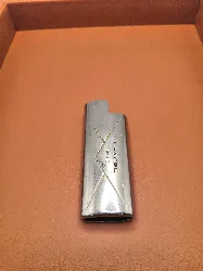 etuis à briquet lancel pour bic mini