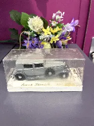 voiture l age d or solido 4097 renault reinastella