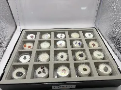 boite collection de pierres