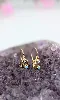boucles d'oreilles dormeuses forme cloche chacune sertie d'une turquoise or 750 millième (18 ct) 1,09g