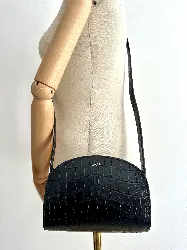 sac à main porte épaule a,p,c mini demi lune embossé croco