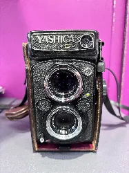appareil photo argentique 6x6 yashica mat-124g