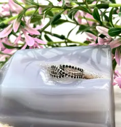 bague argent pierres noires et blanches t52 argent 925 millième (22 ct) 3,46g