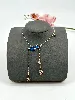 collier orné des pendentifs aux éléments marins distincts