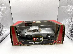 voiture miniature burago mercedes _benz 300 sl (1954)1/24
