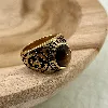 bgac bague chevalier avec pierre oeil de tigre ovale en acier doré