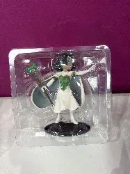 livre figurine les legendaires