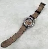montre automatique seiko presage 4r57-00t0 cadran ivoire et bracelet rochet en cuir marron embossé crocodile