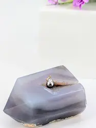 pendentif perle de tahiti forme poire or 750 millième (18 ct) 1,09g