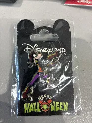 pins disneyland paris dingo halloween