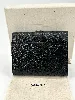 portefeuille saint laurent en cuir noir matelasé grain de poudre avec logo doré